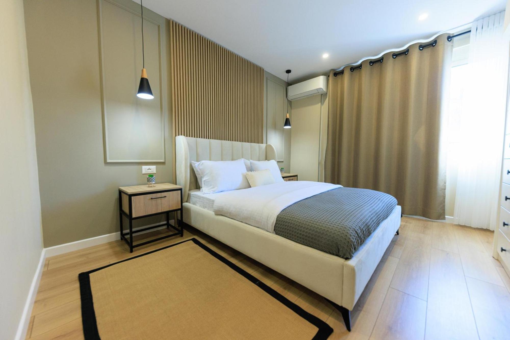Syncron Centre Skyline Rooftop Tirana Apartments Экстерьер фото